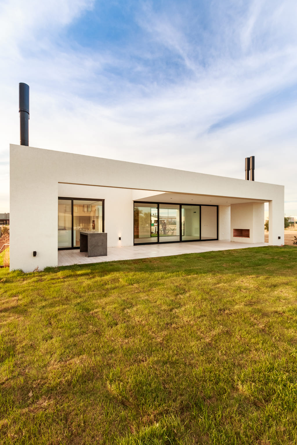 Casa MeI, Vida, Funes
